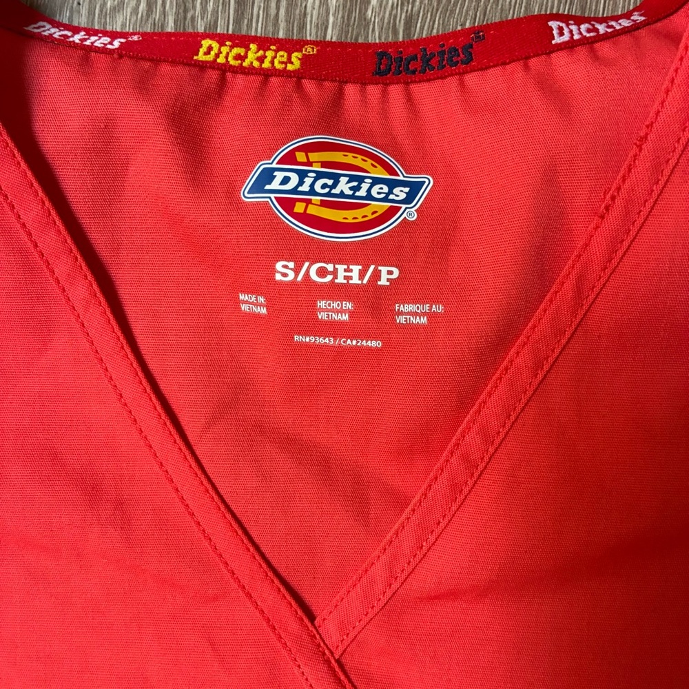 Red Women's V-Neck Scrub Top - Picture 3 of 4